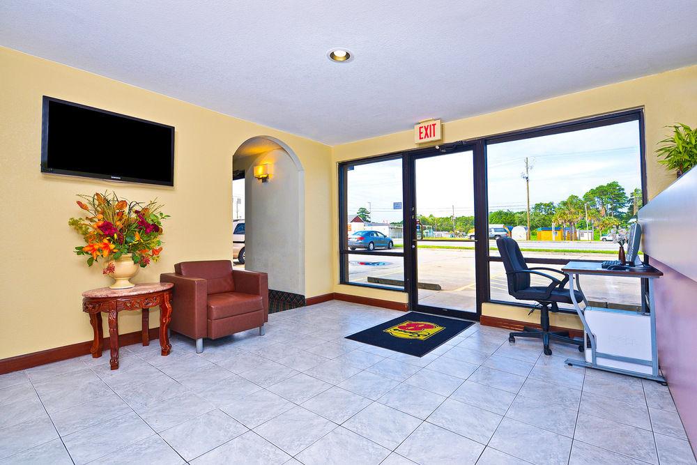 Hotel Super 8 By Wyndham Brunswick/St Simons Island Area Extérieur photo