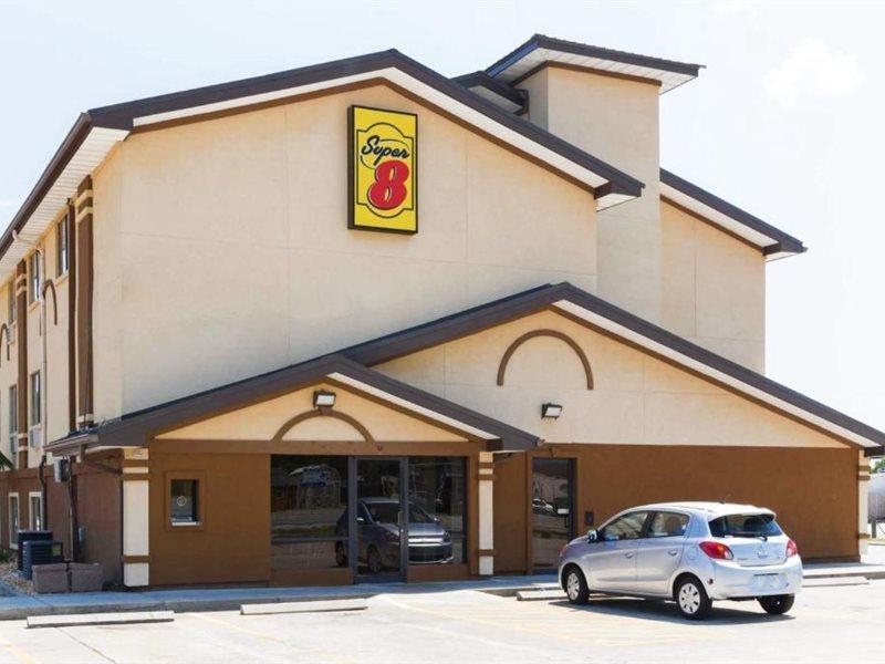Hotel Super 8 By Wyndham Brunswick/St Simons Island Area Extérieur photo